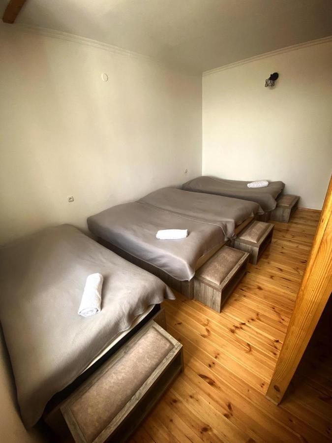Guesthouse Data Mestia Luaran gambar