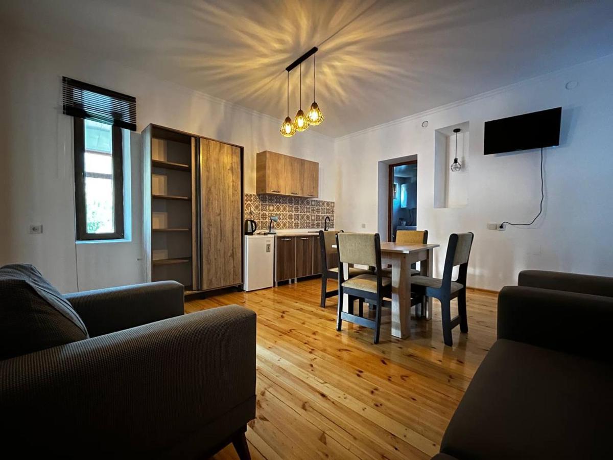 Guesthouse Data Mestia Luaran gambar