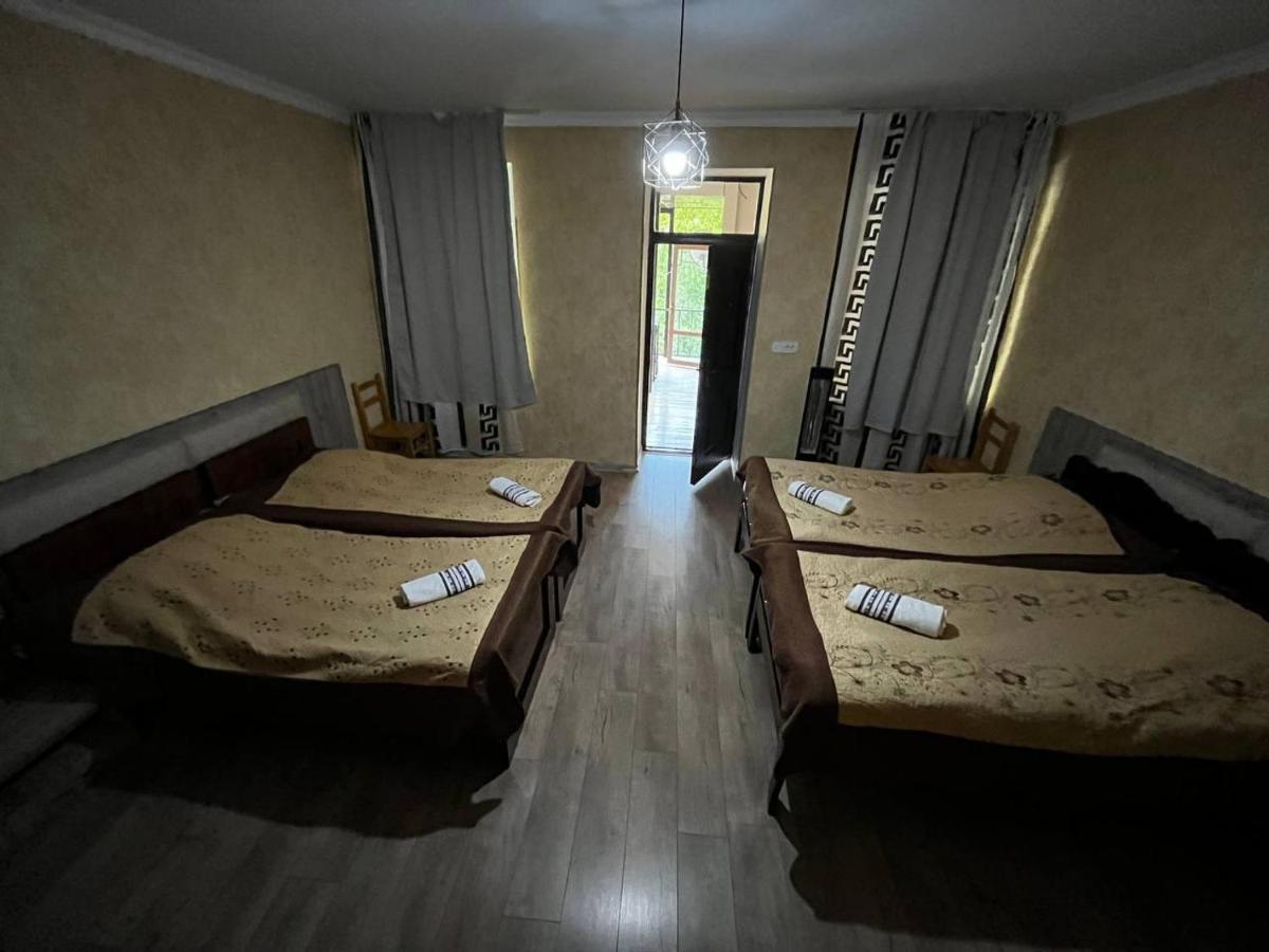 Guesthouse Data Mestia Luaran gambar