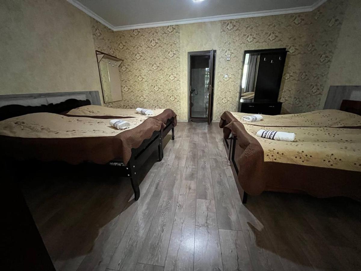Guesthouse Data Mestia Luaran gambar